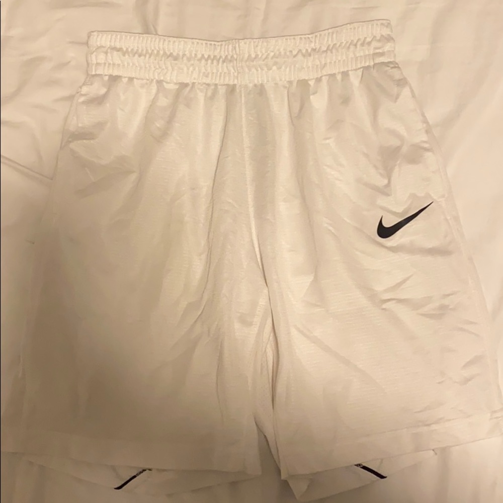 Women’s basketball shorts